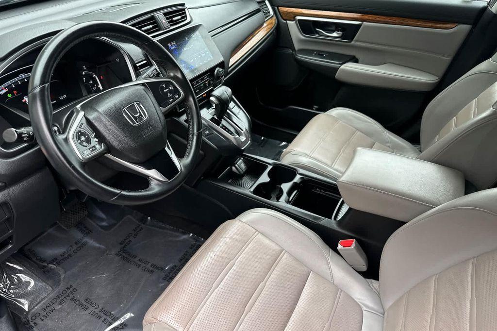 used 2017 Honda CR-V car, priced at $23,128