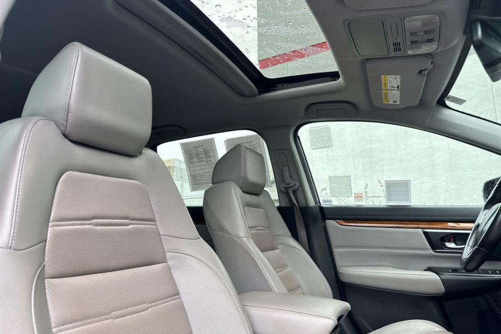 used 2017 Honda CR-V car, priced at $23,128