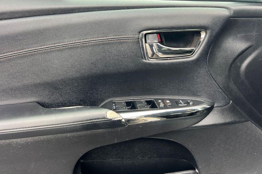 used 2018 Toyota Avalon car, priced at $18,977