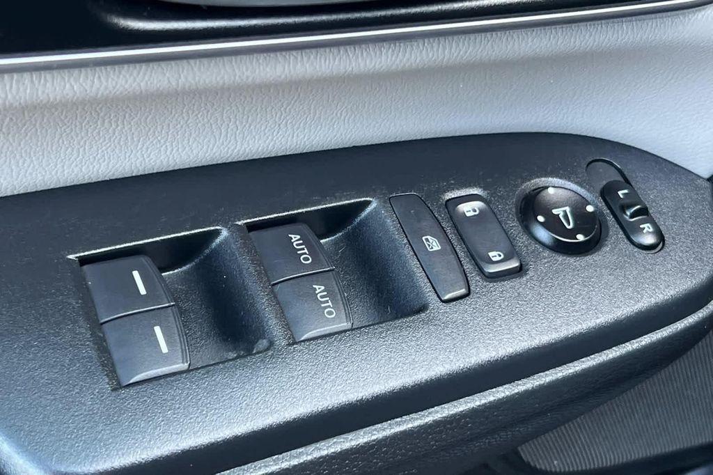 used 2017 Honda CR-V car, priced at $20,062