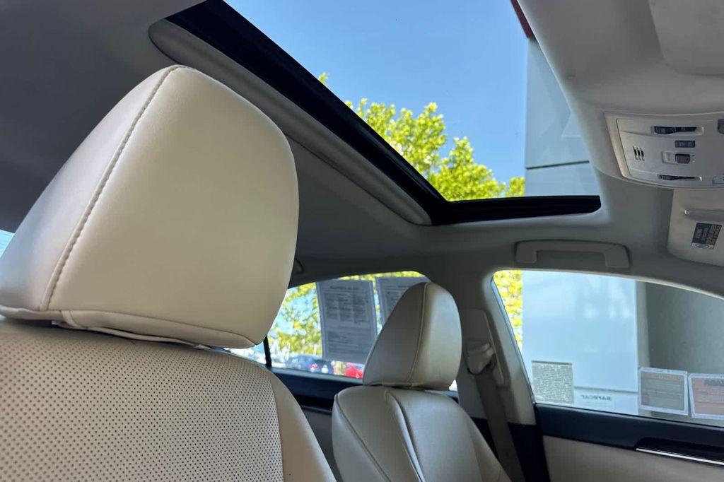 used 2018 Lexus ES 350 car, priced at $20,999