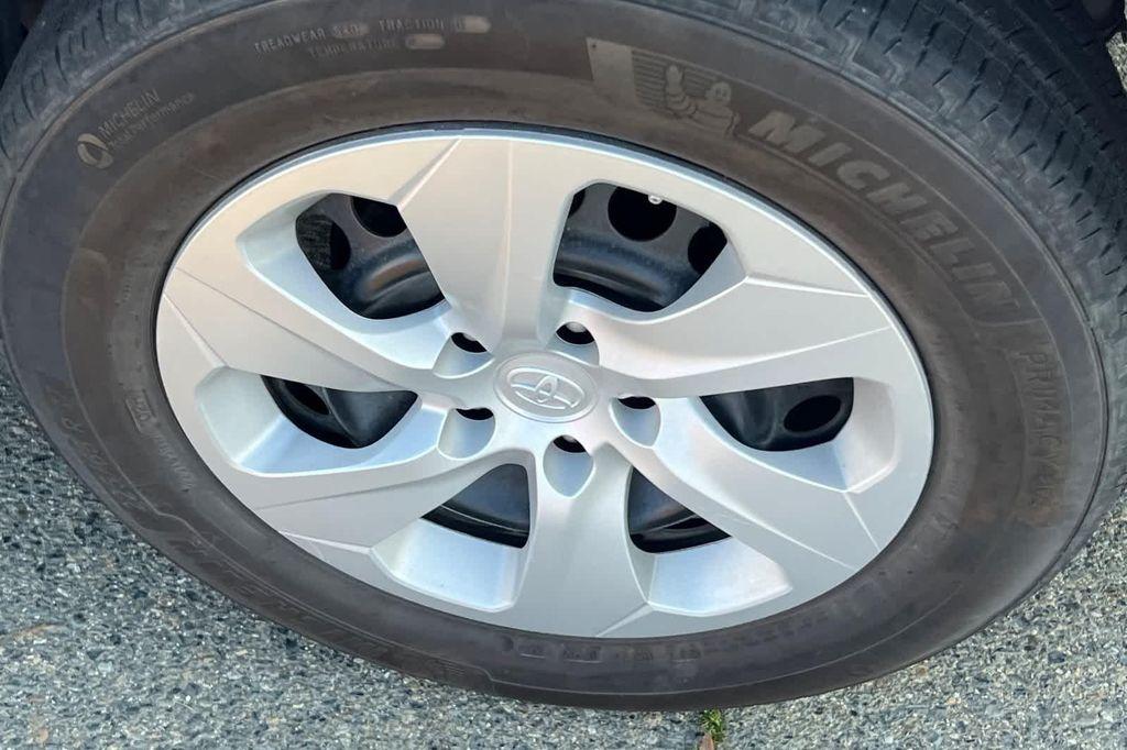 used 2024 Toyota RAV4 car, priced at $27,999