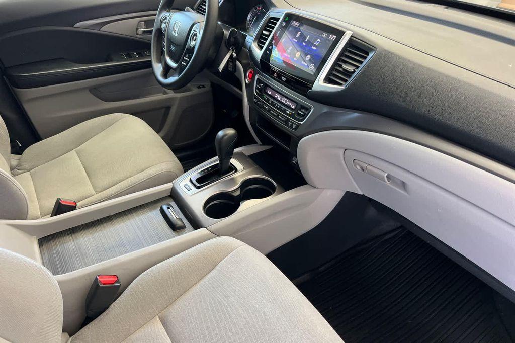 used 2016 Honda Pilot car, priced at $13,084