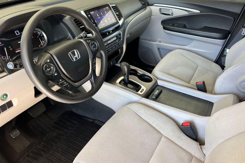 used 2016 Honda Pilot car, priced at $13,084