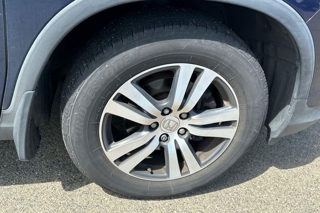 used 2016 Honda Pilot car, priced at $12,999
