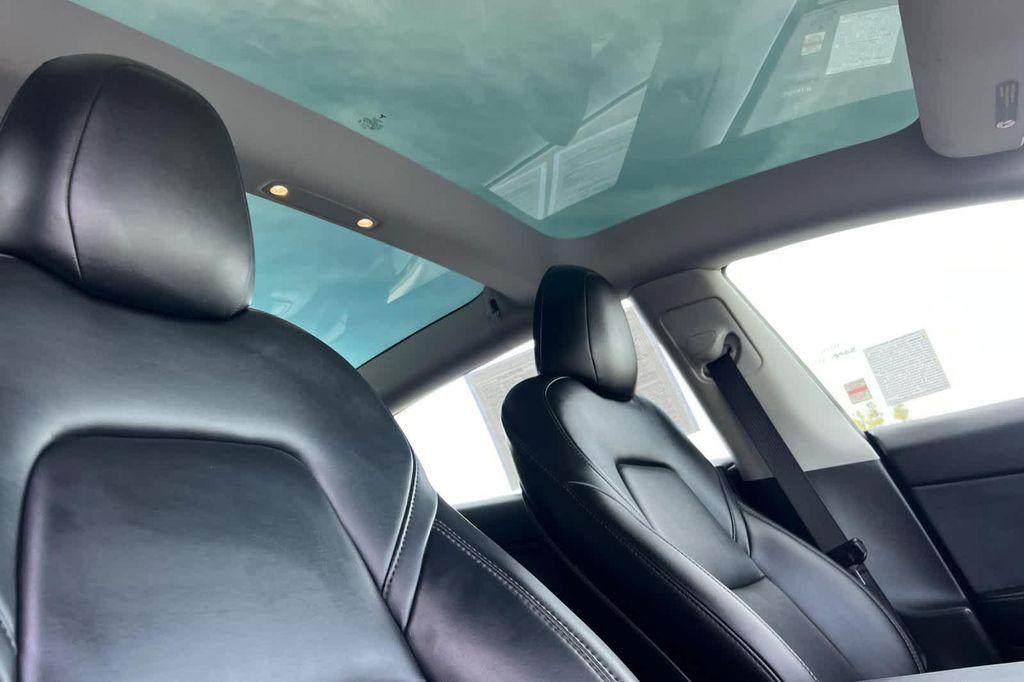 used 2022 Tesla Model 3 car, priced at $27,999