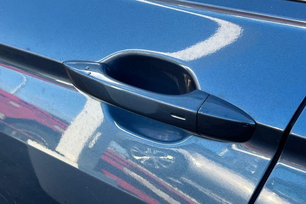 used 2018 Volkswagen Tiguan car, priced at $13,999