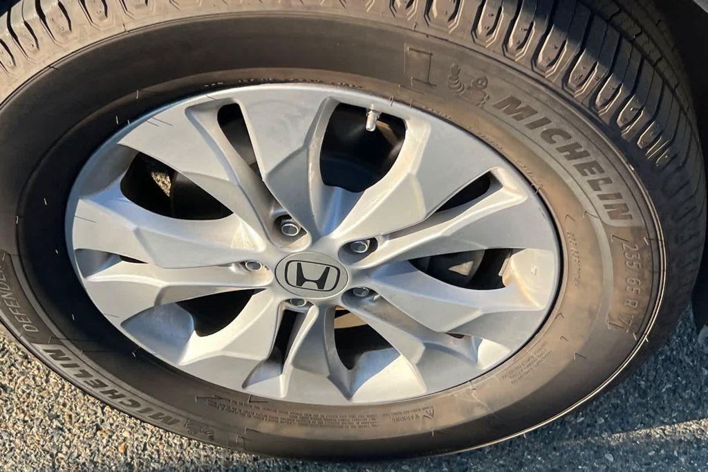 used 2013 Honda CR-V car, priced at $11,999