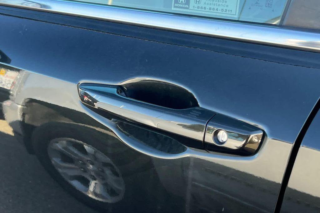 used 2018 Honda CR-V car, priced at $16,999