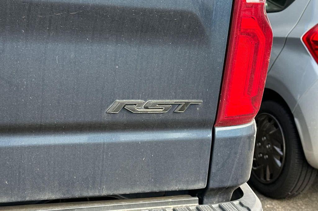 used 2022 Chevrolet Silverado 1500 car, priced at $39,999