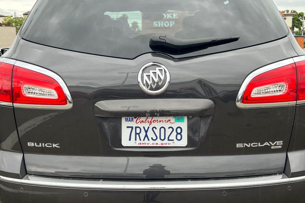used 2015 Buick Enclave car, priced at $13,999