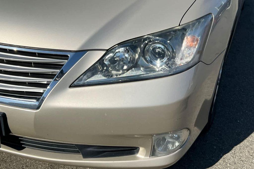 used 2010 Lexus ES 350 car, priced at $14,999