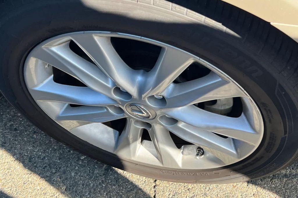 used 2010 Lexus ES 350 car, priced at $14,999