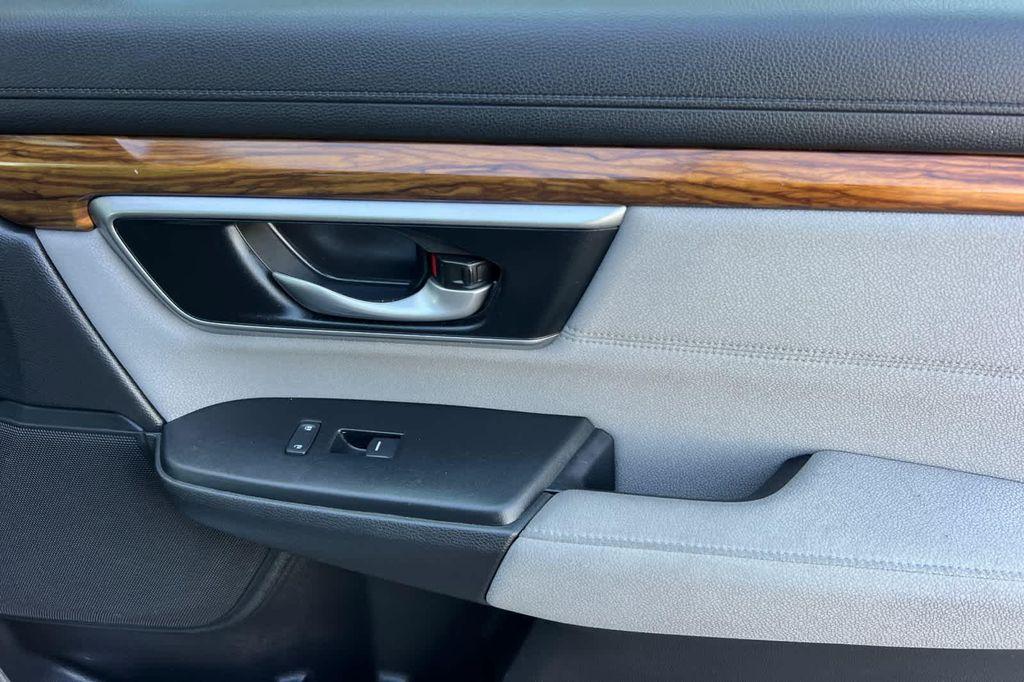 used 2018 Honda CR-V car, priced at $20,999