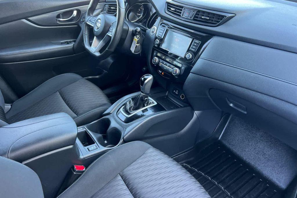 used 2019 Nissan Rogue car, priced at $17,084