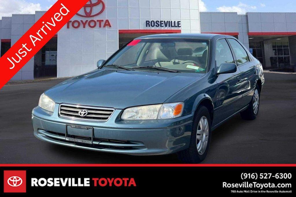 used 2000 Toyota Camry car, priced at $4,999