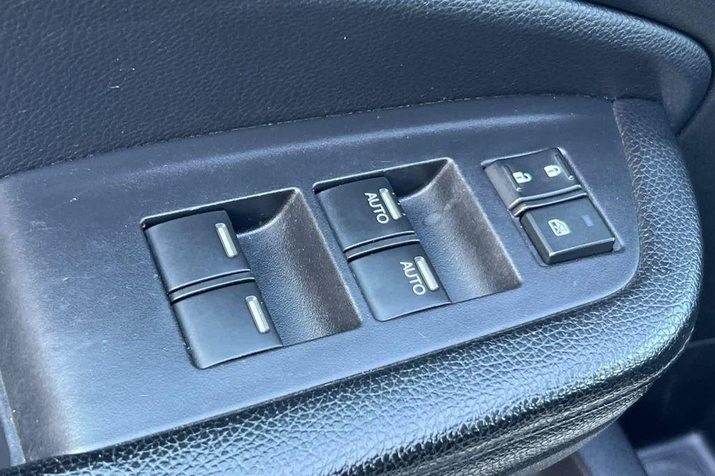 used 2018 Honda Pilot car, priced at $19,977