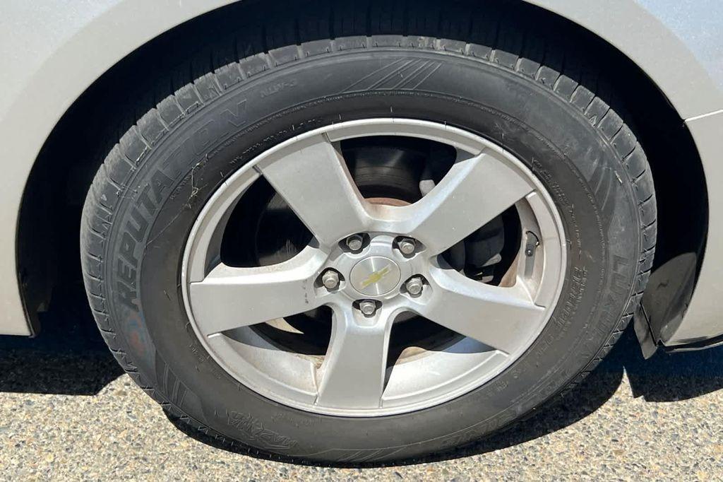 used 2016 Chevrolet Cruze Limited car, priced at $13,999
