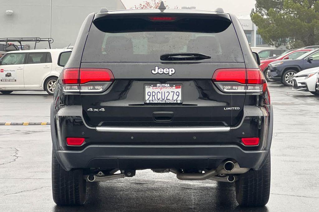 used 2022 Jeep Grand Cherokee car, priced at $26,999