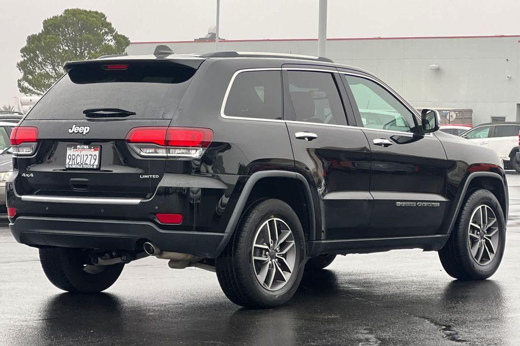 used 2022 Jeep Grand Cherokee car, priced at $26,999