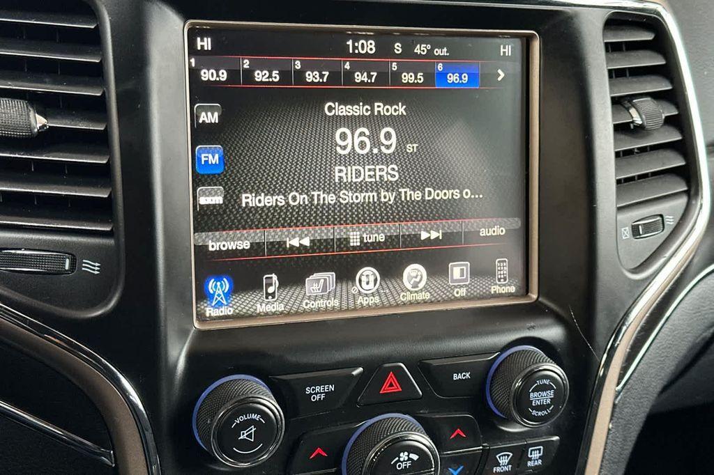 used 2017 Jeep Grand Cherokee car, priced at $16,777