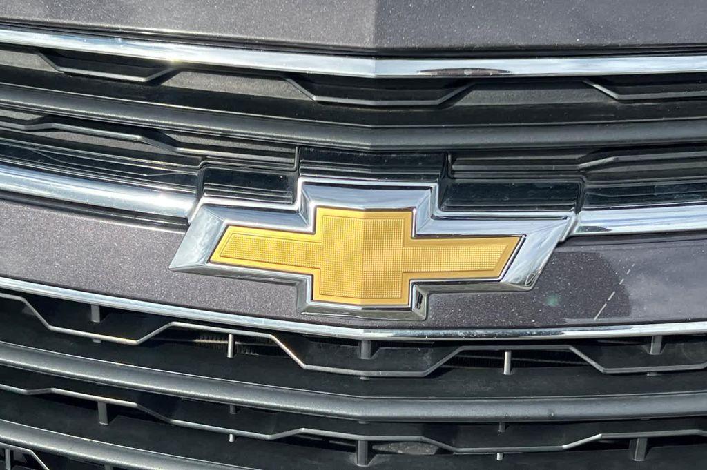 used 2015 Chevrolet Cruze car, priced at $9,999