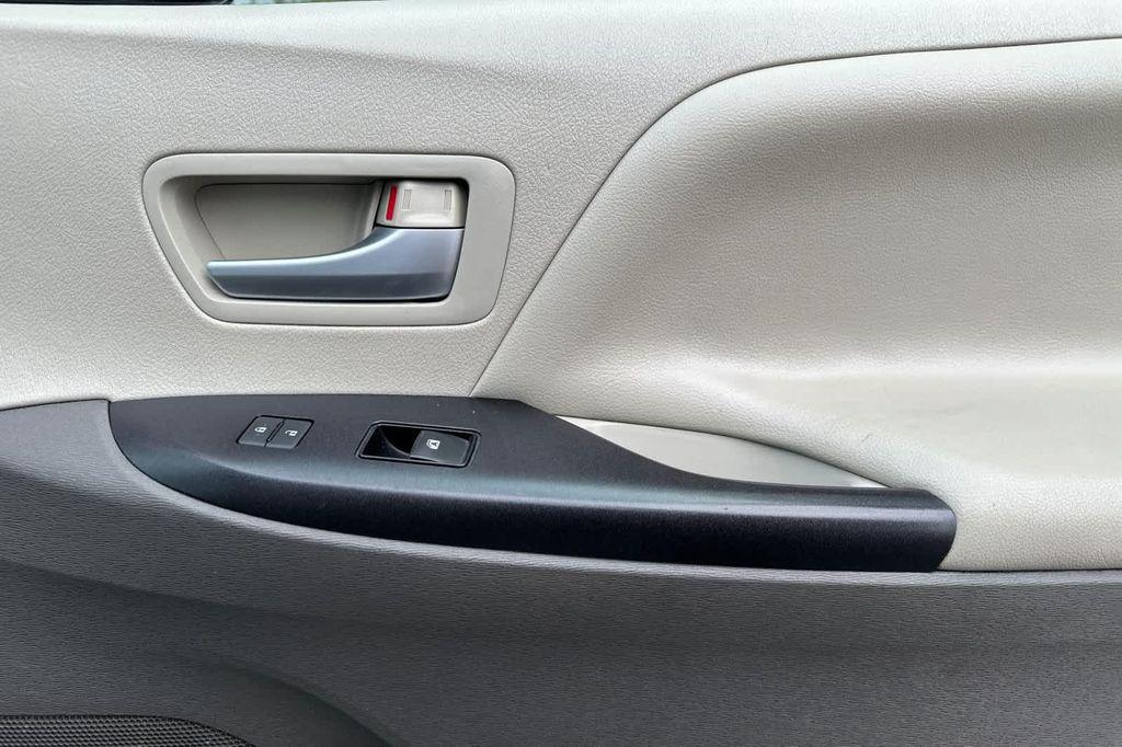 used 2015 Toyota Sienna car, priced at $14,977