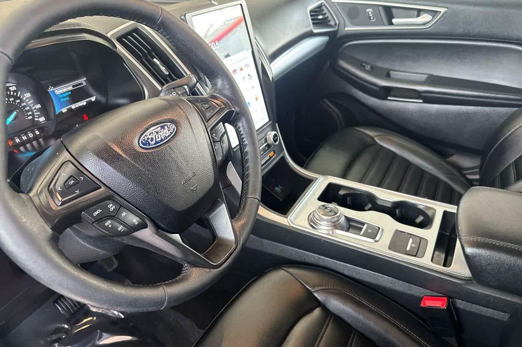 used 2022 Ford Edge car, priced at $19,999