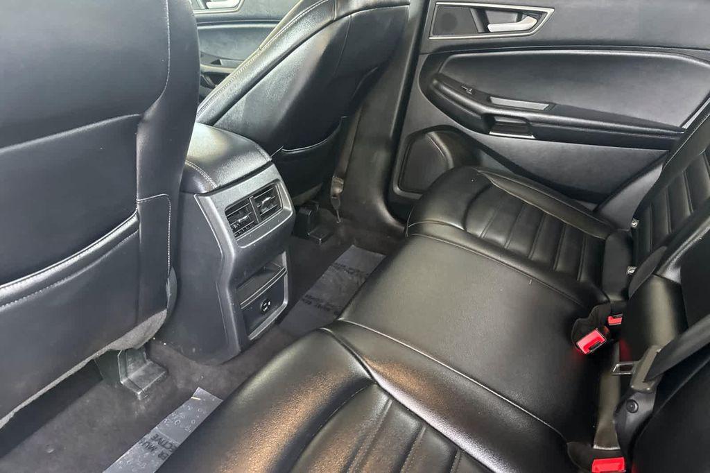 used 2022 Ford Edge car, priced at $19,999