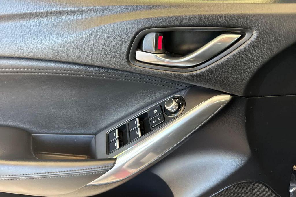used 2016 Mazda Mazda6 car, priced at $18,999