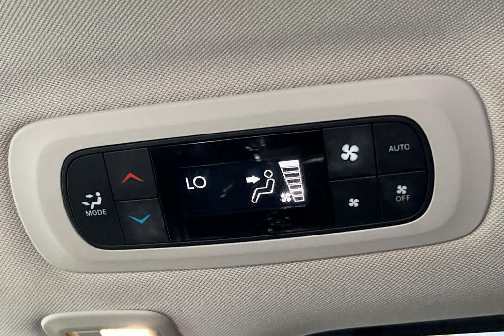 used 2020 Chrysler Pacifica car, priced at $18,977