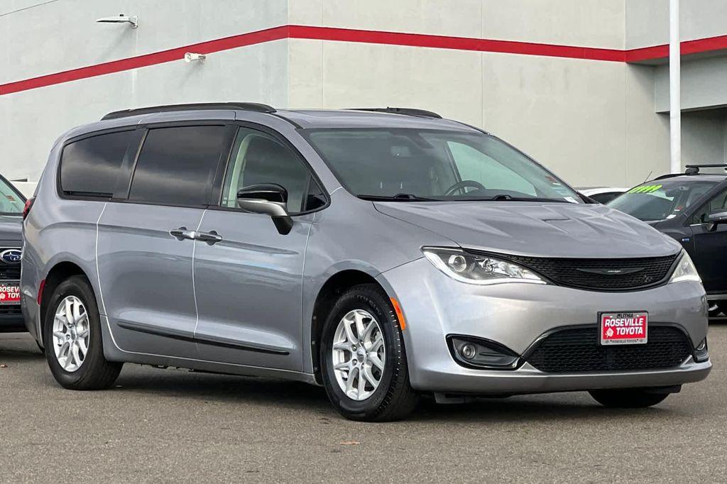 used 2020 Chrysler Pacifica car, priced at $18,977