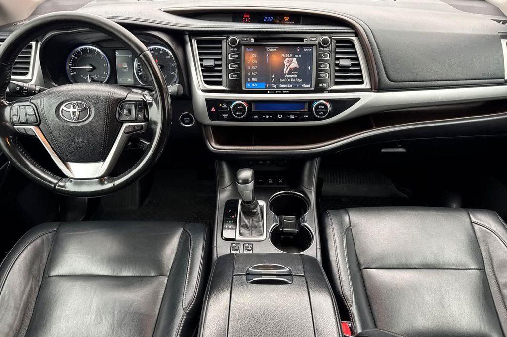 used 2017 Toyota Highlander car, priced at $17,999