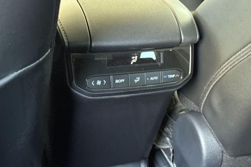 new 2026 Toyota Highlander car, priced at $51,192