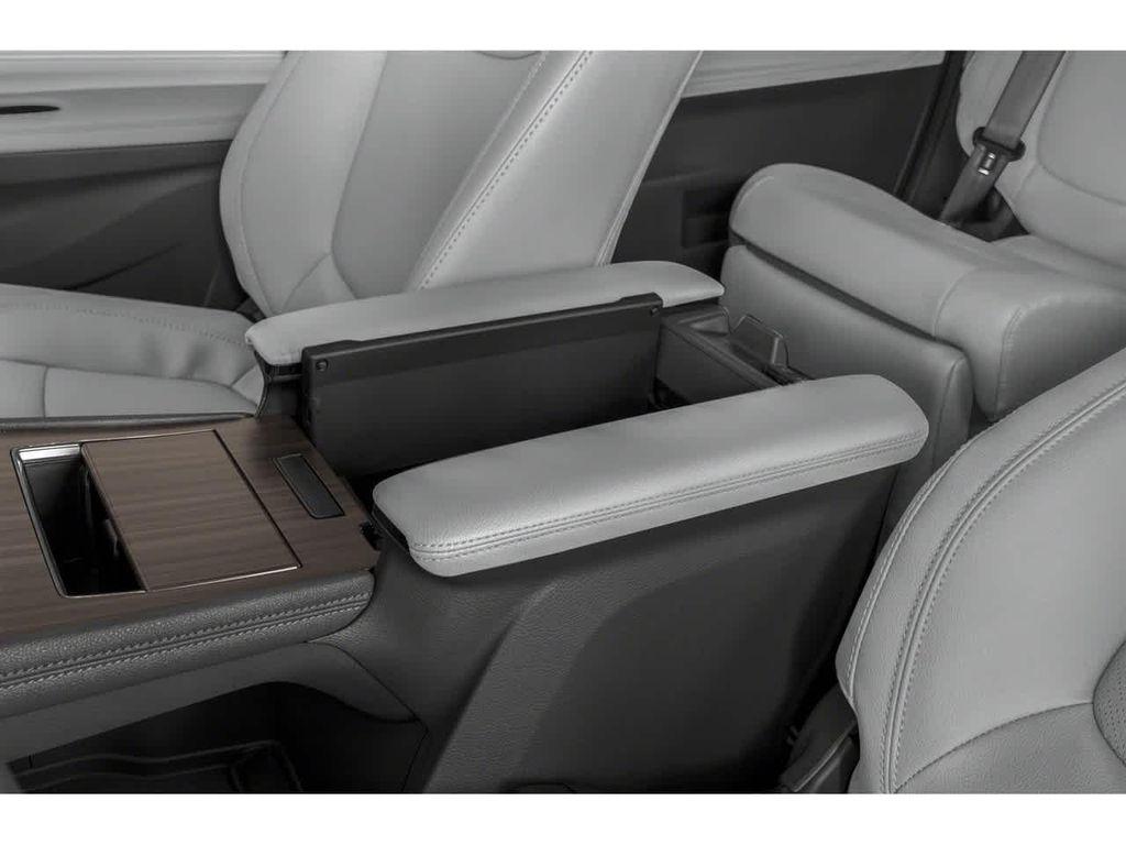 new 2026 Toyota Sienna car, priced at $63,034