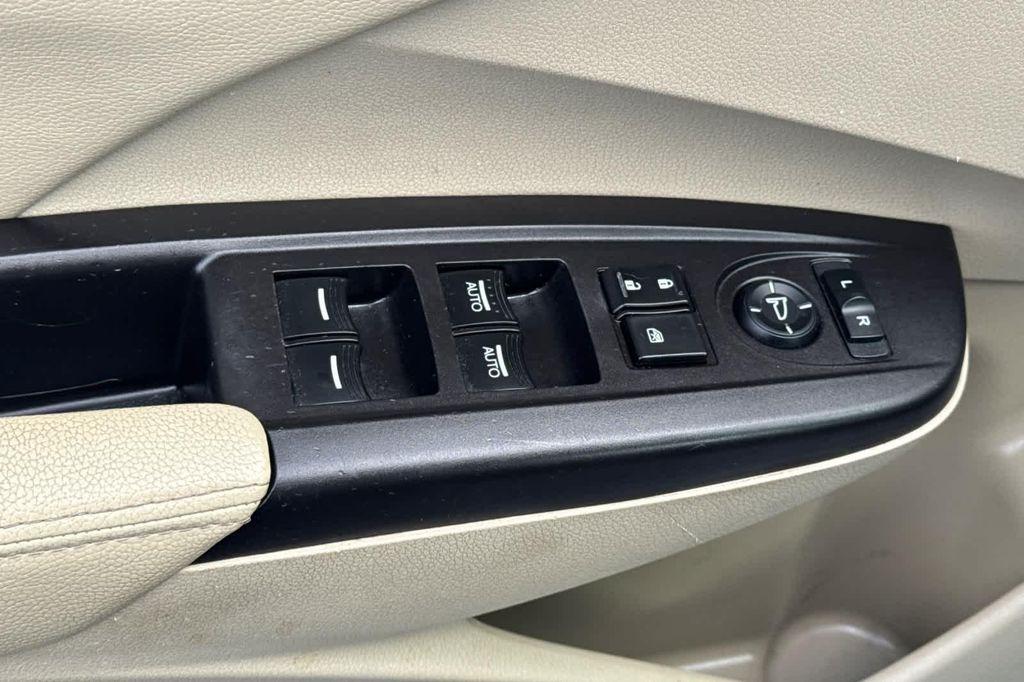 used 2013 Acura RDX car, priced at $12,977