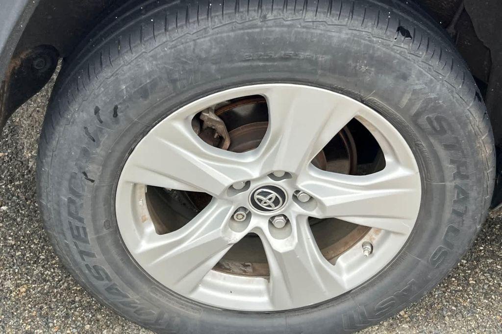 used 2019 Toyota RAV4 car, priced at $18,999