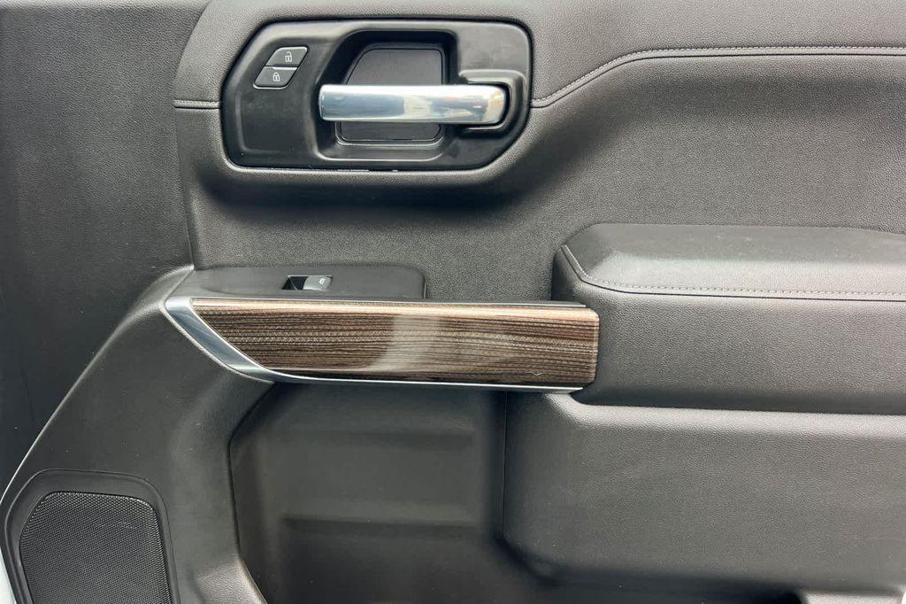 used 2022 Chevrolet Silverado 1500 car, priced at $45,999