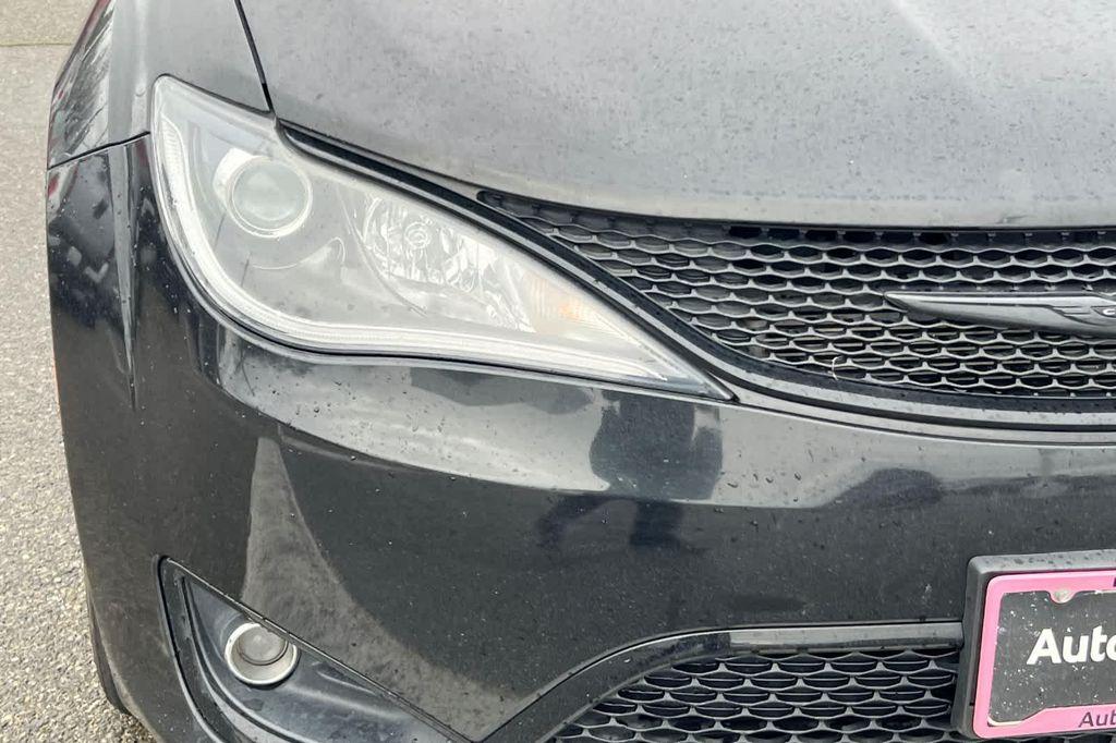 used 2019 Chrysler Pacifica car, priced at $15,999