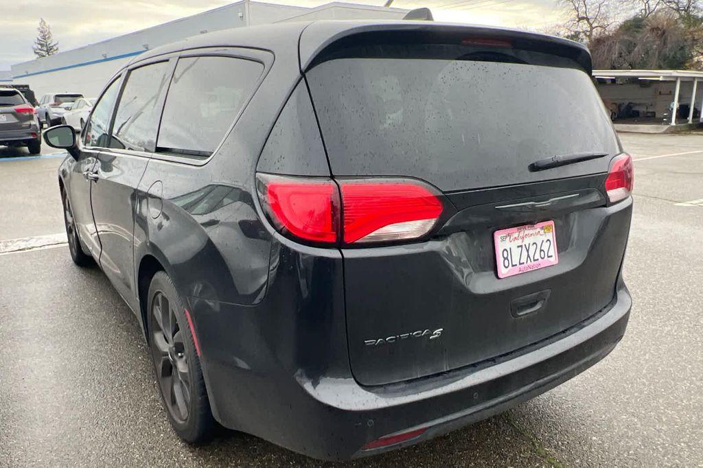 used 2019 Chrysler Pacifica car, priced at $15,999