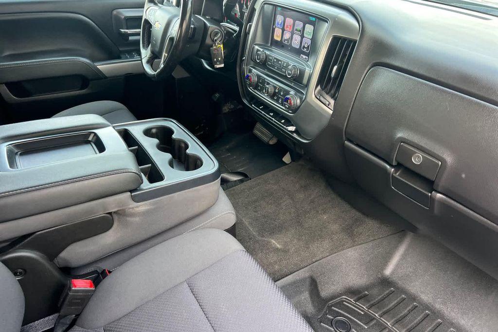 used 2018 Chevrolet Silverado 1500 car, priced at $25,877