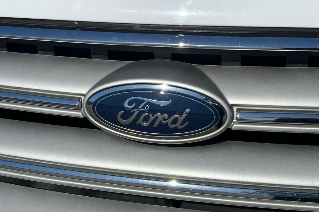 used 2018 Ford Escape car, priced at $12,999