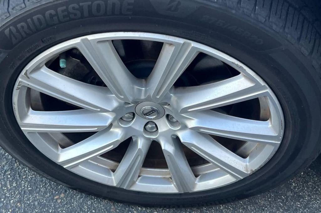 used 2016 Volvo XC90 Hybrid car, priced at $15,999