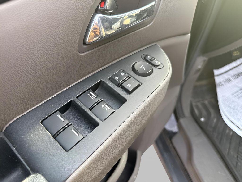 used 2014 Honda Odyssey car, priced at $10,967