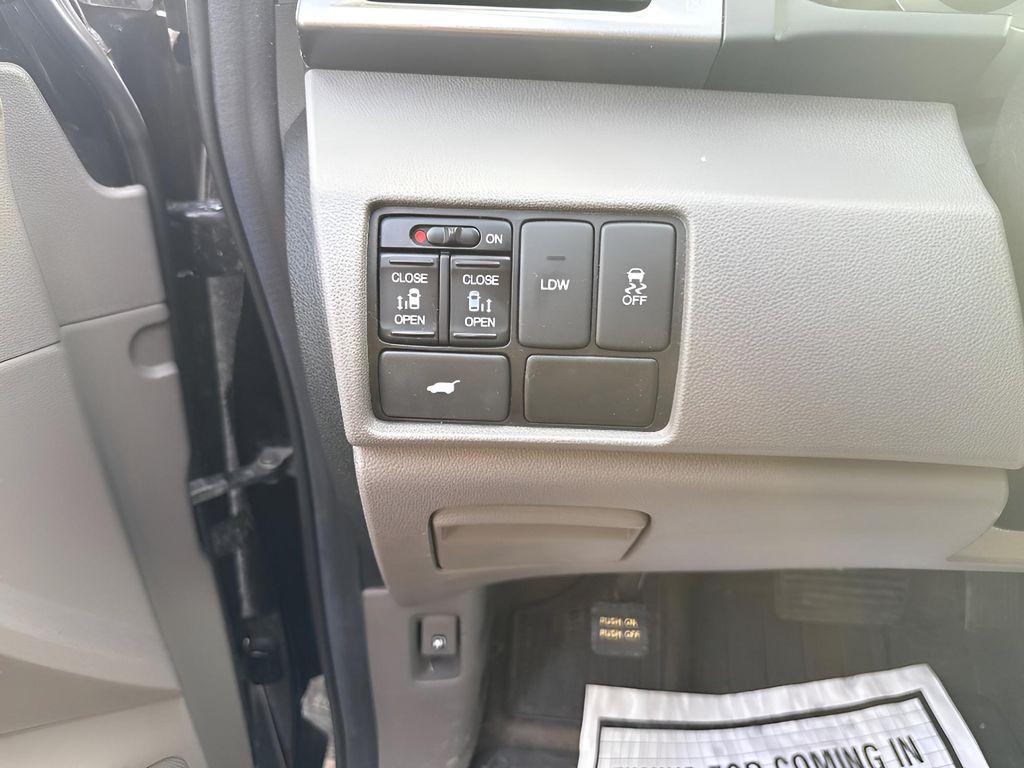 used 2014 Honda Odyssey car, priced at $10,967