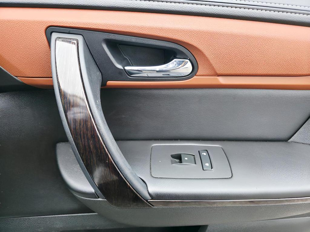 used 2015 Chevrolet Traverse car, priced at $11,897