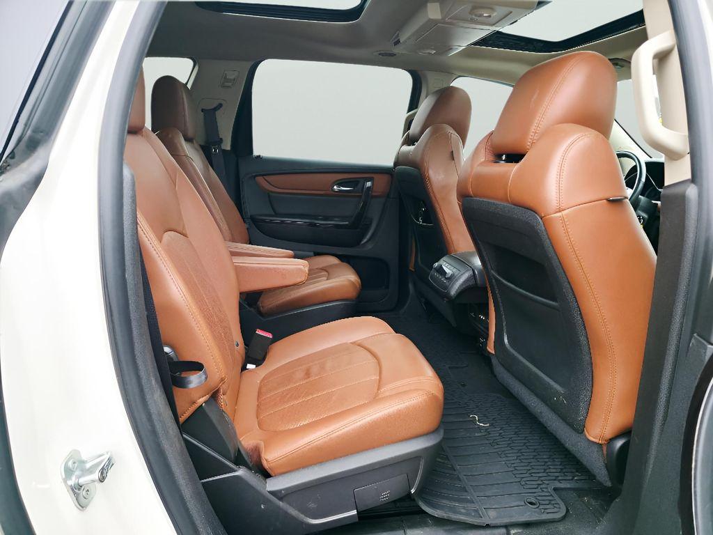 used 2015 Chevrolet Traverse car, priced at $11,897