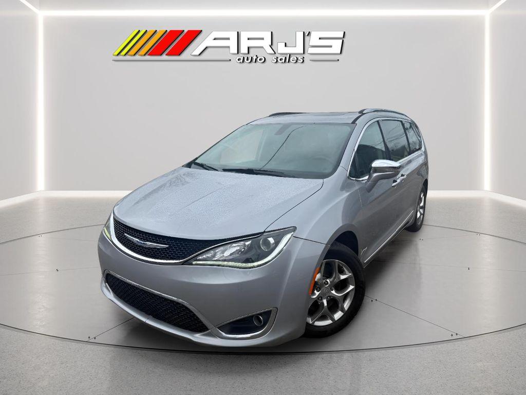 used 2018 Chrysler Pacifica car, priced at $12,987