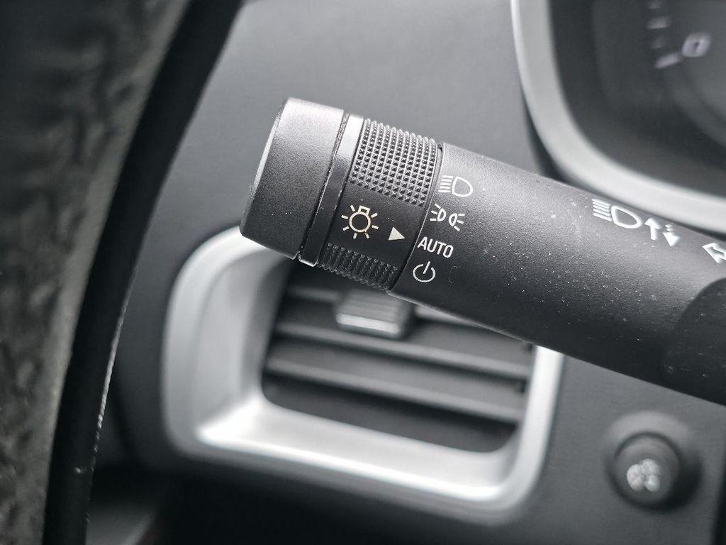 used 2013 Chevrolet Equinox car, priced at $6,987