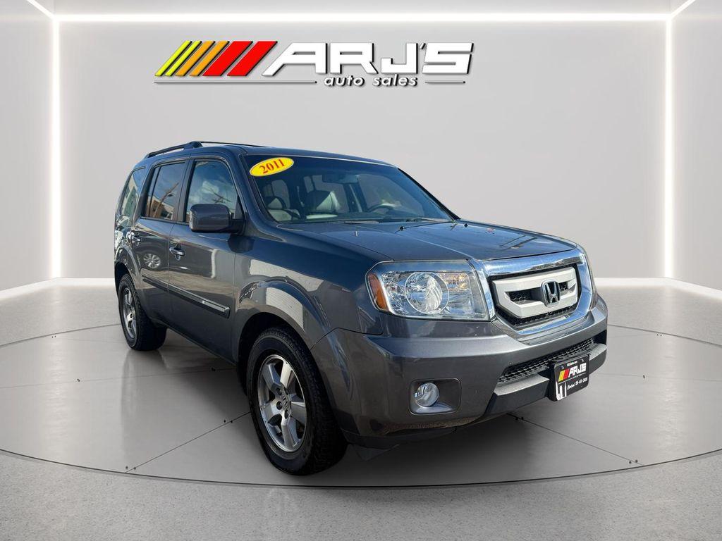 used 2011 Honda Pilot car, priced at $8,324